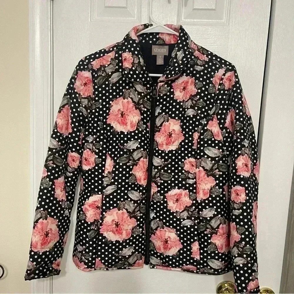 CHICO'S floral polka dot lightweight puffer jacket (Size 1) - Picture 3 of 10